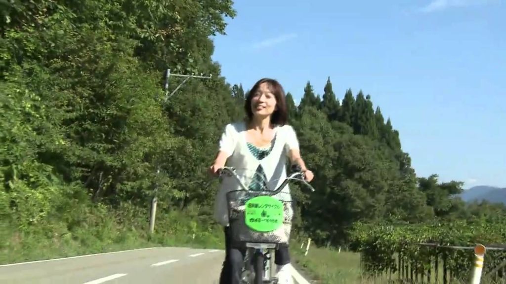 〔Akita Semboku Sightseeing〕Lake Tazawa Cycling Experience