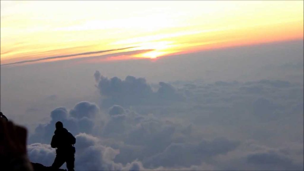 Sunrise on Mount Fuji | Travel in Japan
