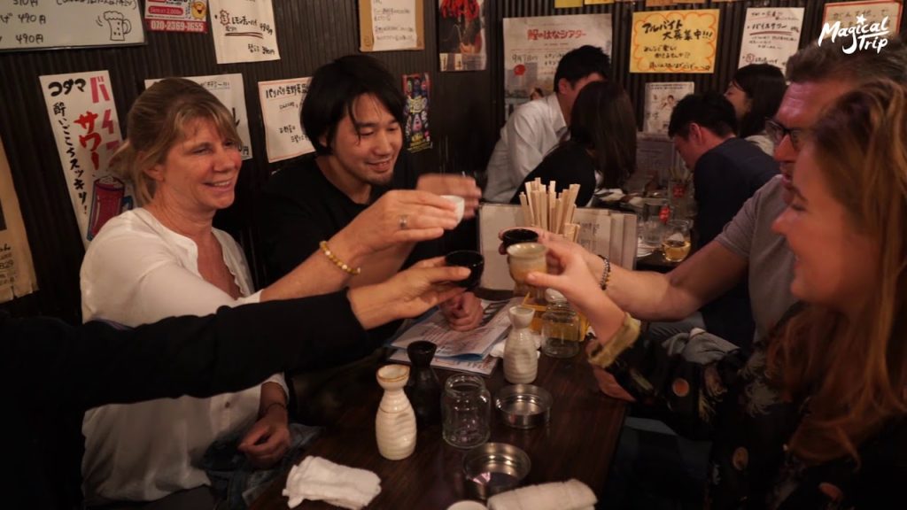 [Hiroshima] Bar Hopping  Food Tour - Taste Hiroshima's foods and experience its nighlife