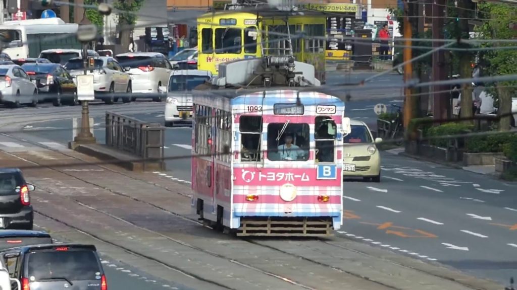 熊本市電1090型 味噌天神前電停発車 Kumamoto City Tram Type 1090 Tramcar
