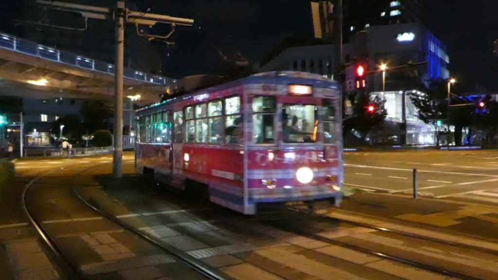 熊本市電1090型 熊本駅前電停到着 Kumamoto City Tram Type 1090 Tramcar
