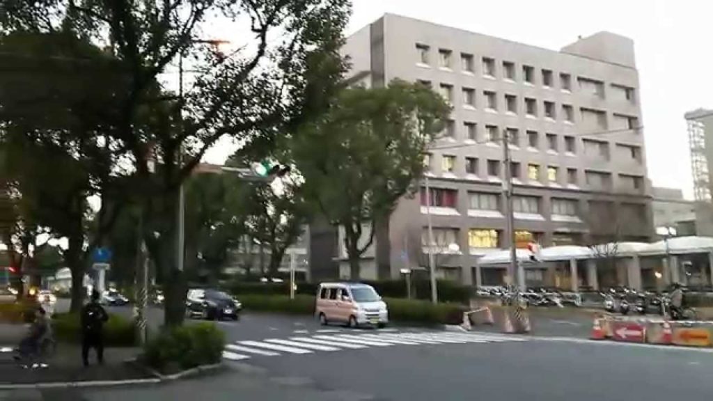 Kagoshima University Students Communication Plaza, many Japanese Collage Students!