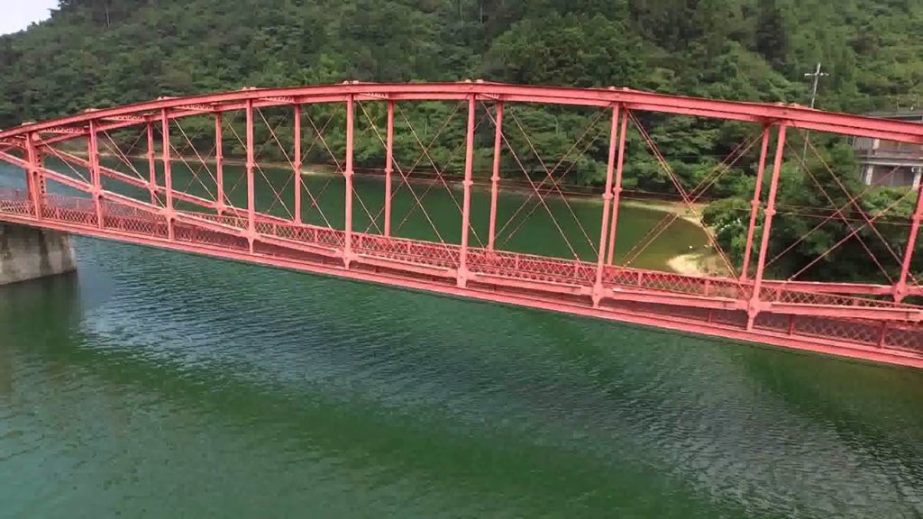 福岡県北九州市　河内貯水池にある「めがね橋」ドローン