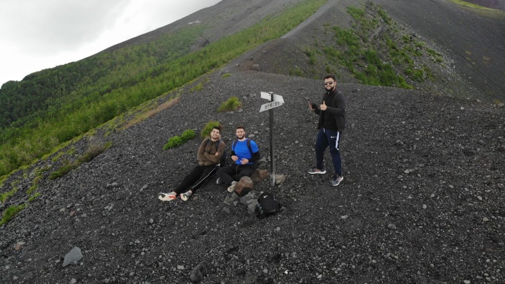 Climbing Mount Fuji Japan 🇯🇵🌋 تسلق جبل البركاني فوجي اليابان