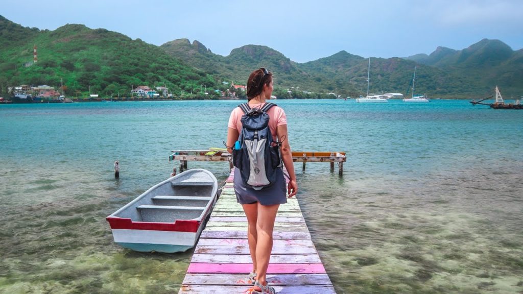 Sailboat Life: Scratching Below the Surface | S04E02