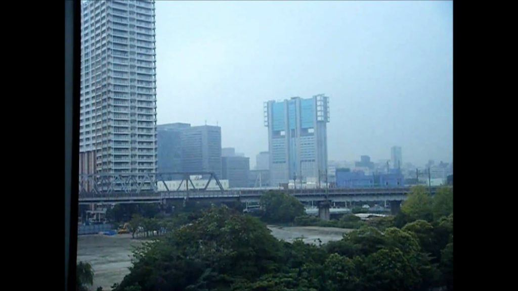 Tokyo Monorail: Hamamatsuchō Station to Haneda Airport