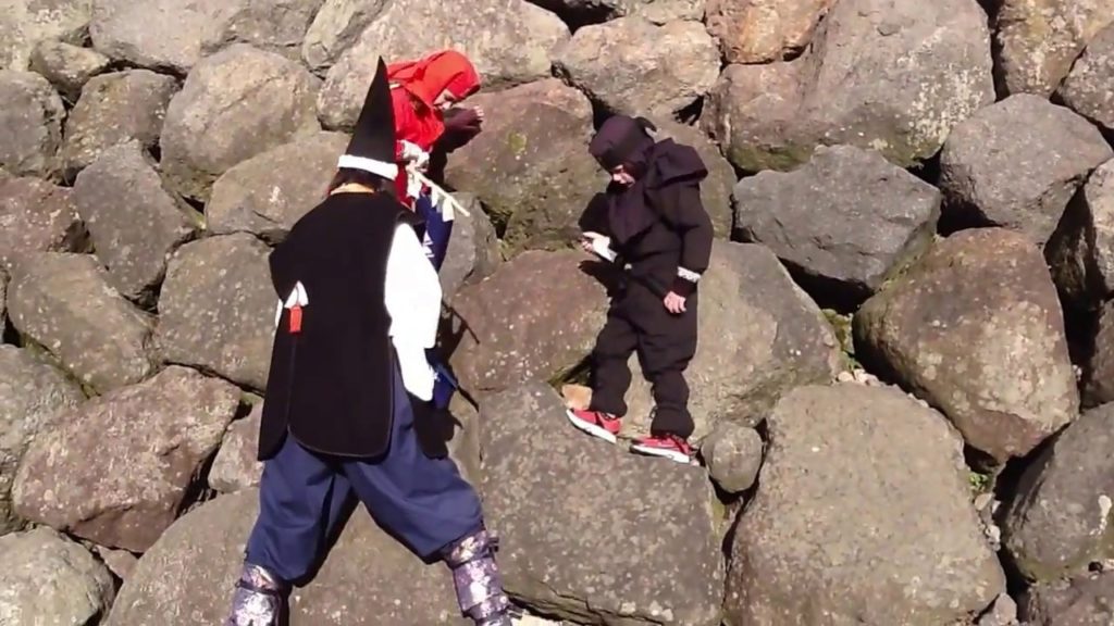 We want the kids to throughly enjoy our Private Nagasaki Tours. Ninja cosplay will achieve that!