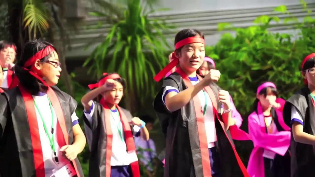 Performance of Japanese students.from Koge Town, Fukuoka, Japan