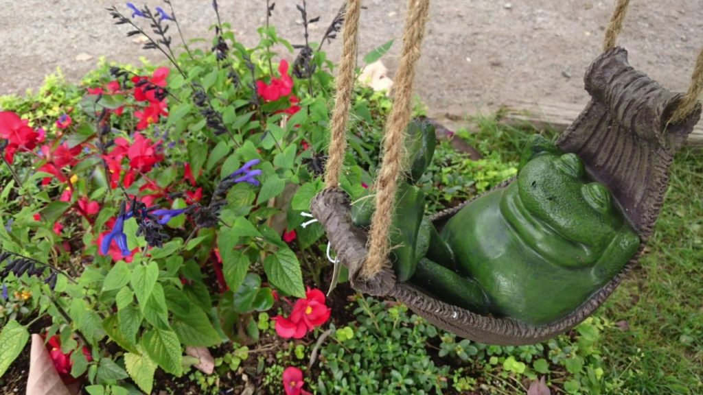【Japan Trip】I went to Shichiku Garden in Obihiro,Hokkaido,Japan.flowers, bees and local food.【旅行動画】