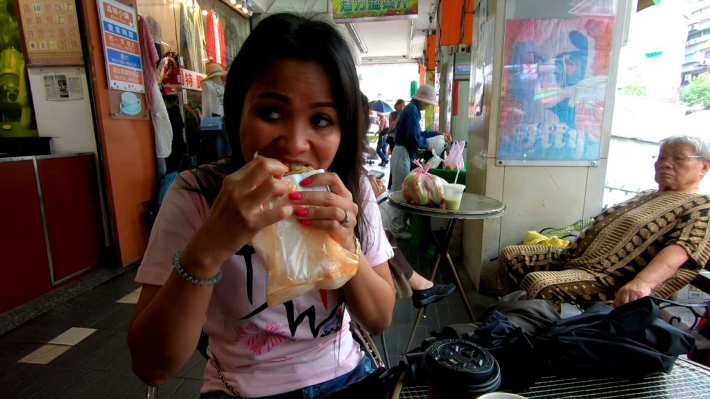 Local Street Market | Taiwan-Japan Vlog 07