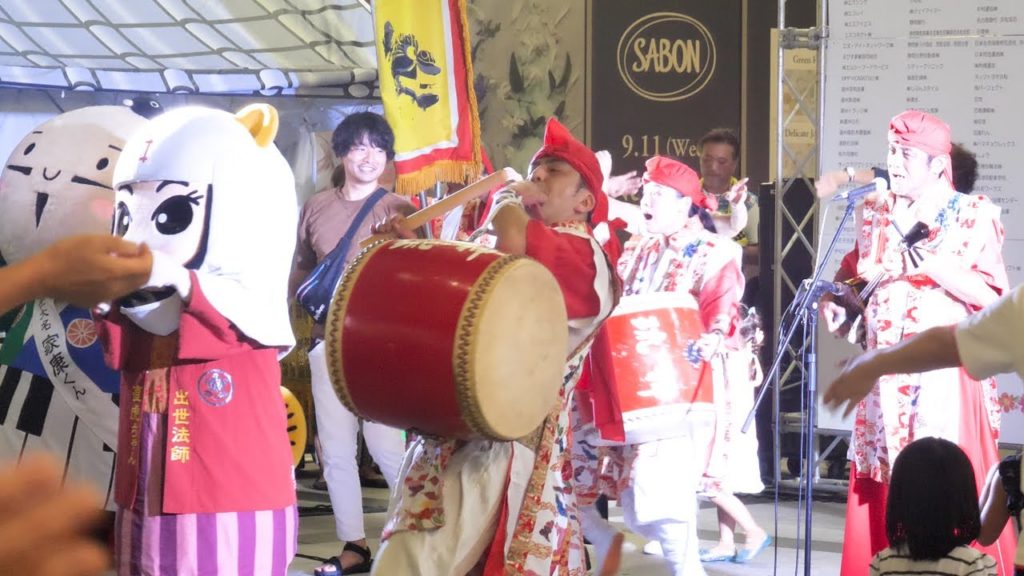 (4K) Walking in Japan 2019 | around Hamamatsu Station - Music Street Performance