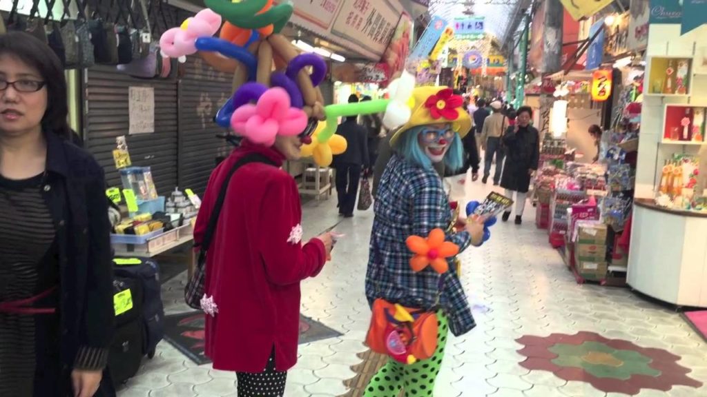 Downtown Market (Kousetsu Ichiba area)  in Naha!  (JAPAN UPDATE)