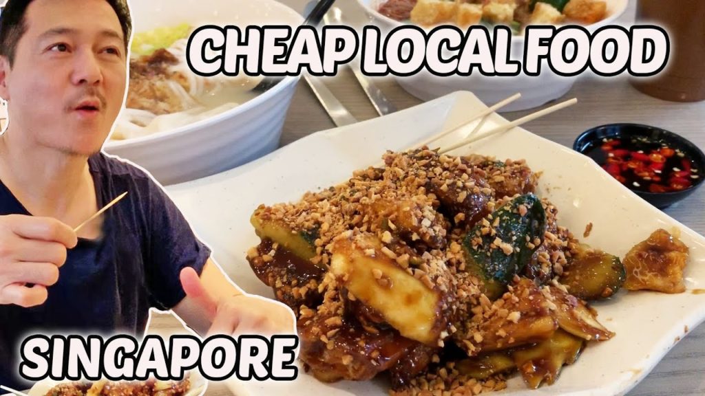 Traditional Singapore Breakfast & Local Food | Funky Hotel Tour