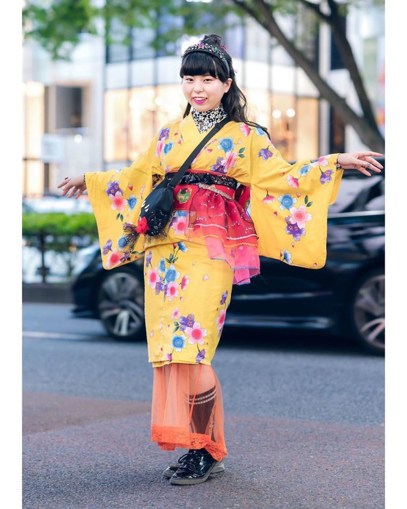 19-year-old Japanese fashion student Lisa (@drawing_risa) on the street in Haraj...