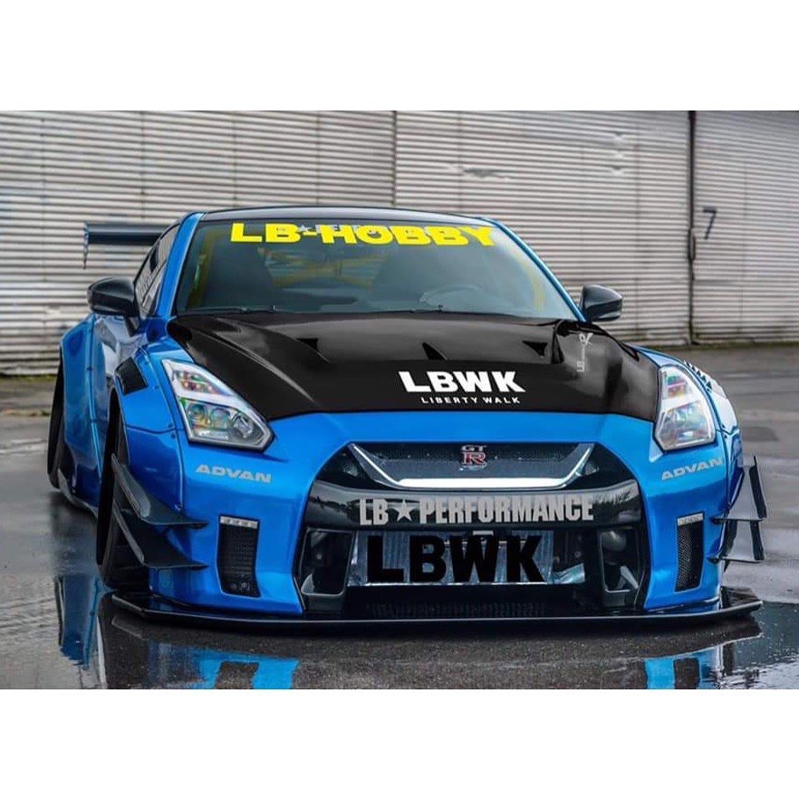 Nissan GTR: Liberty Walk know how to make a GT-R! Photo ...