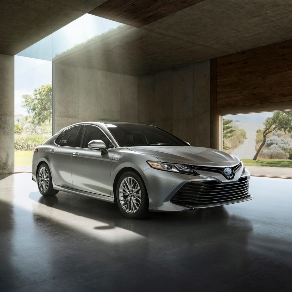 Shining a new light on #hybrid. #Camry #LetsGoPlaces...