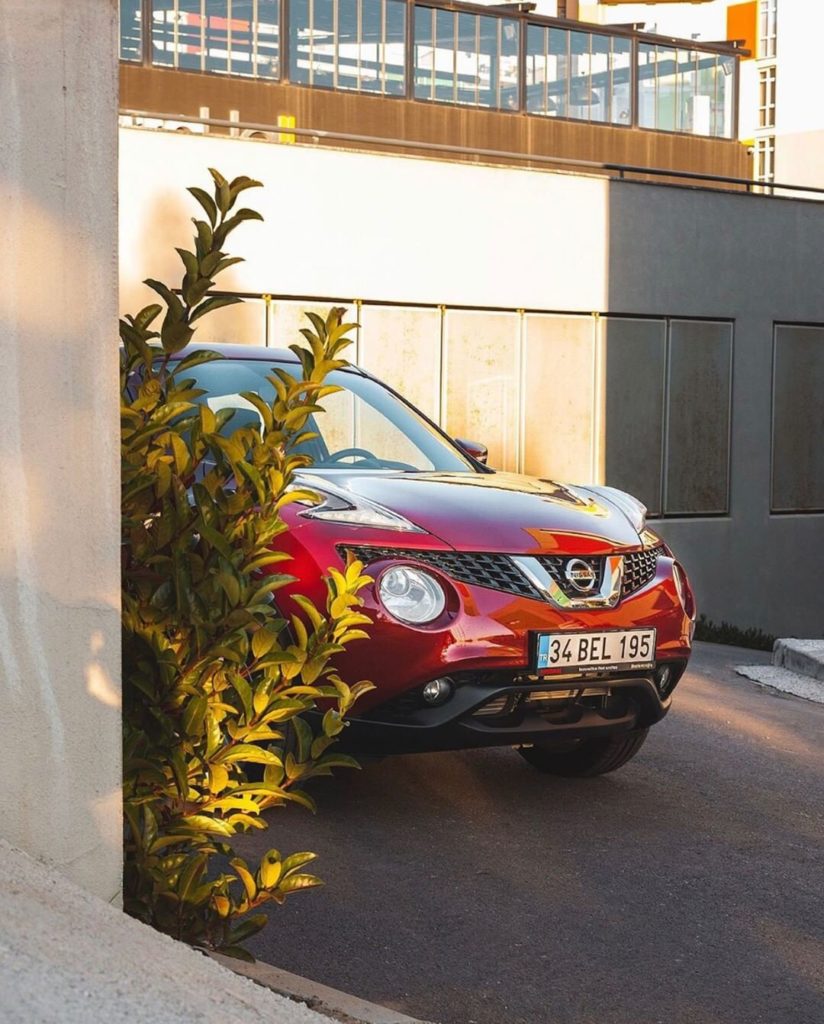 Creeping our way to Friday #Midweek 
#NissanJUKE #Nissan #JUKE...