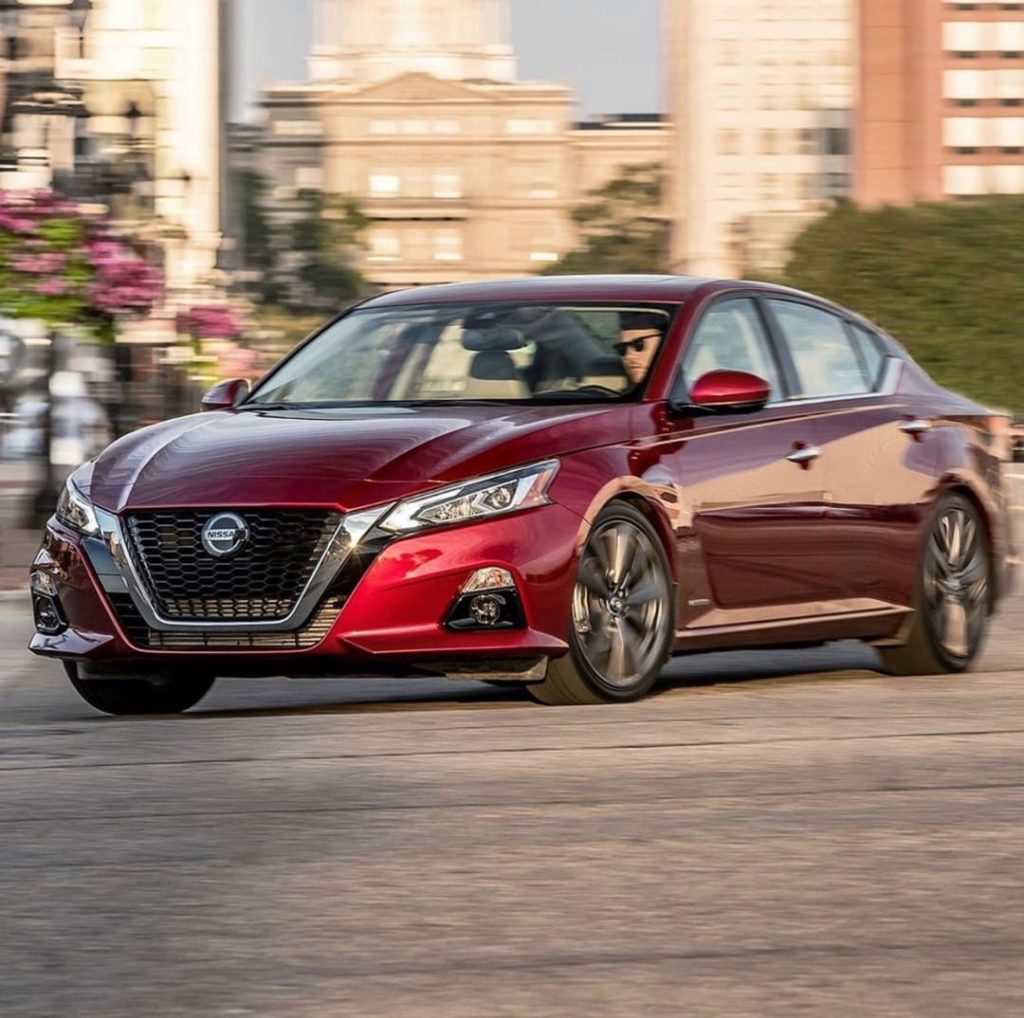 Taking it there. #Midweek #NissanAltima #Nissan #Altima  @centralavenissan...