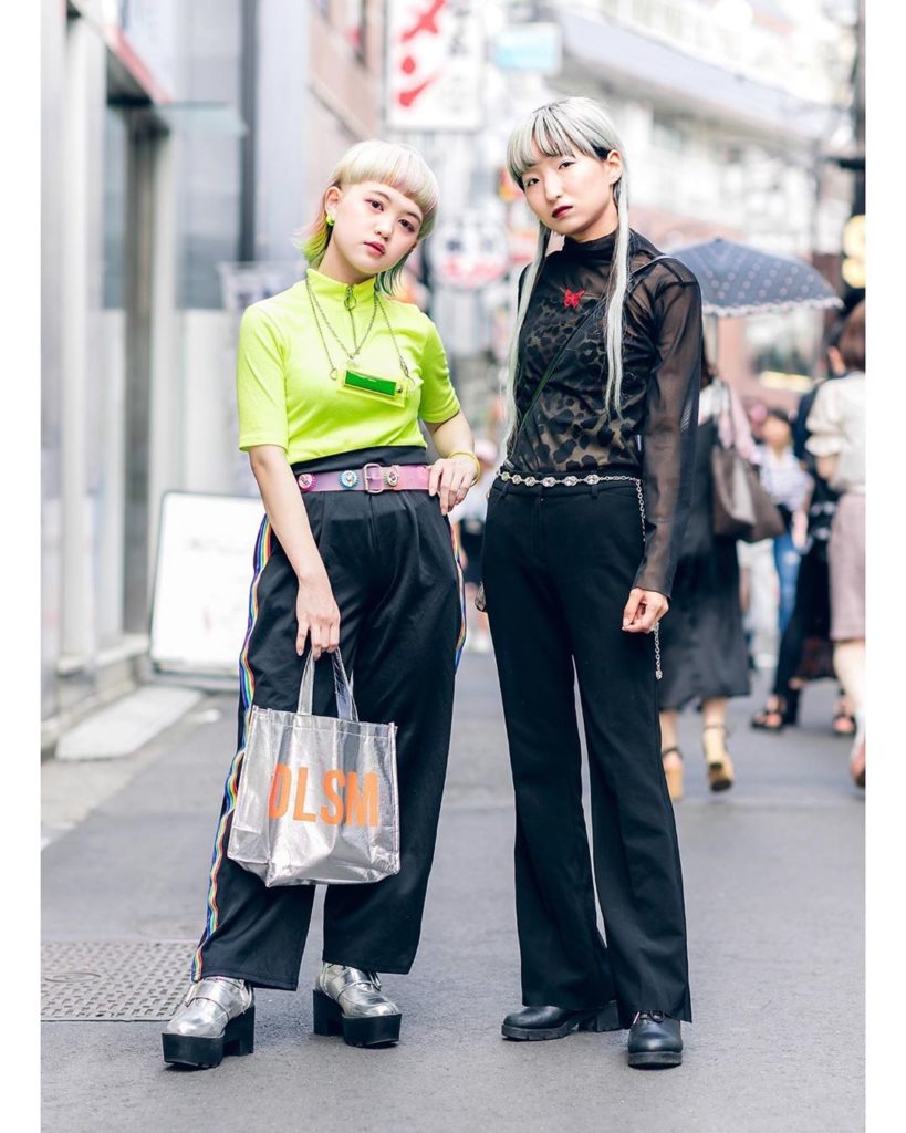 Japanese beauty school students Kumahinako (@hnk_toi1015) and Tsubasa (@2000___t...