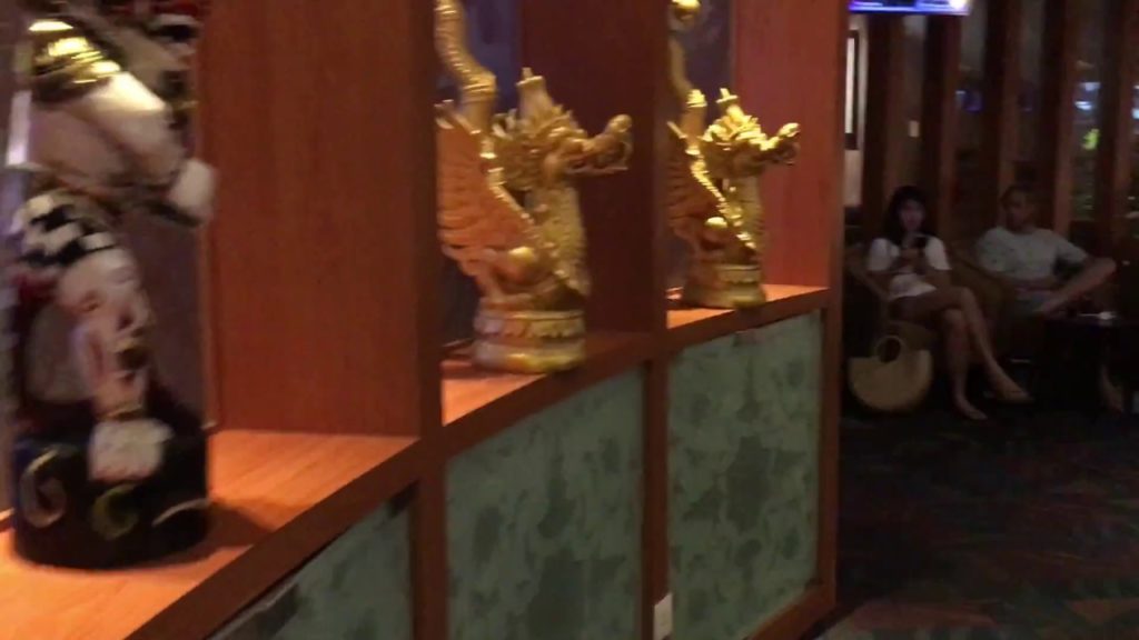 バリ空港(DPS) プレミアラウンジ(Premier lounge)