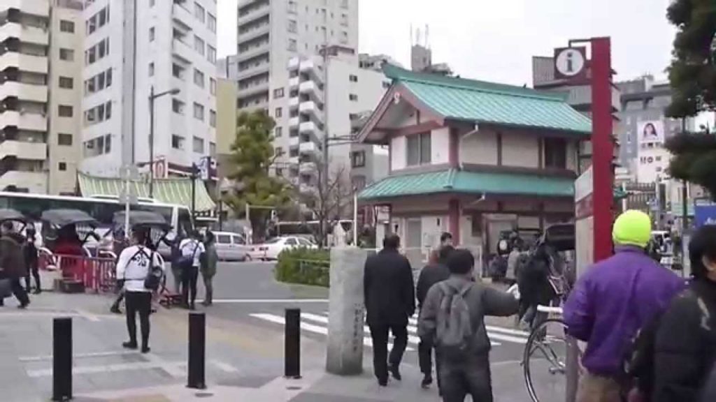 JAPAN TOUR by Steo - TOKYO Asakusa, Street Music 東京大衆歌謡楽団