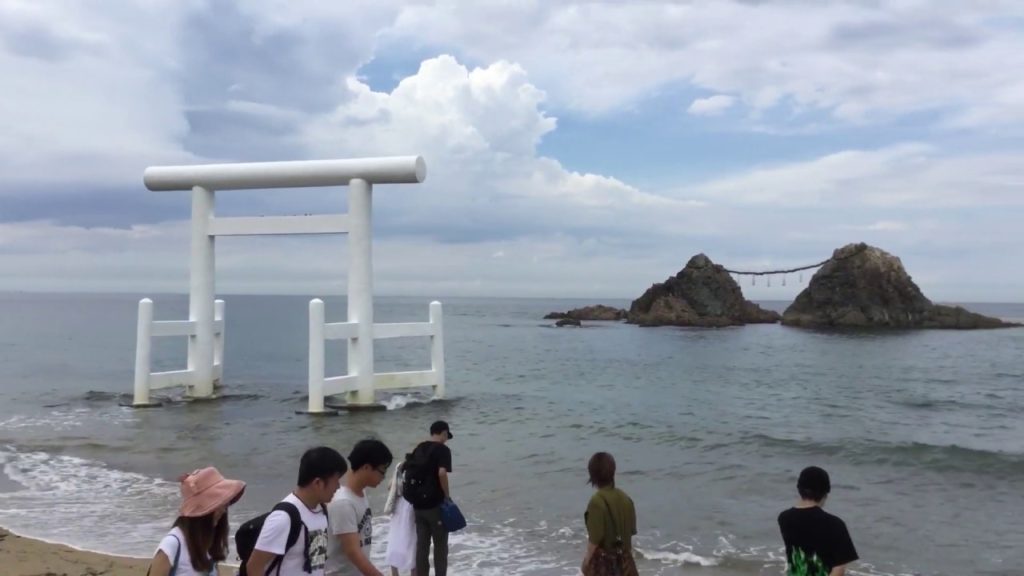 Fukuoka Day Tours always includes this attraction on our itinerary on non rainy days.