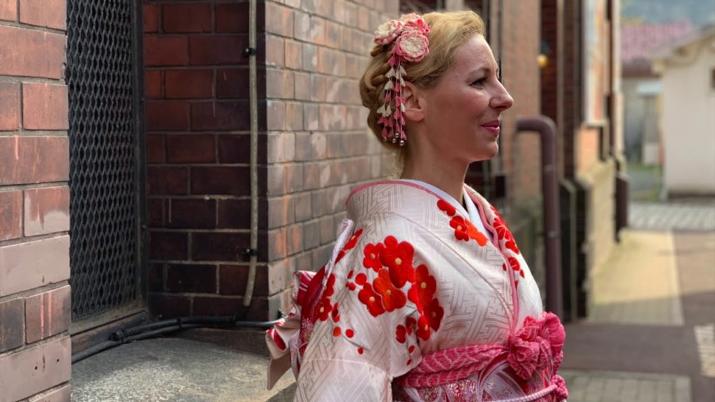 A beautiful girl from Hungary Budapest had a kimono experience in Hakodate