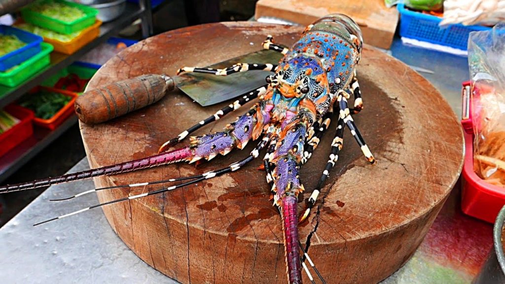 Taiwan Street Food - RAINBOW LOBSTER Cooked Two Ways 龙虾 / ロブスター / 랍스터