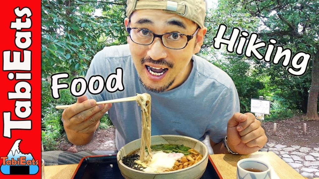 The BEST SOBA NOODLES in Mt Takao (Tokyo Japan)