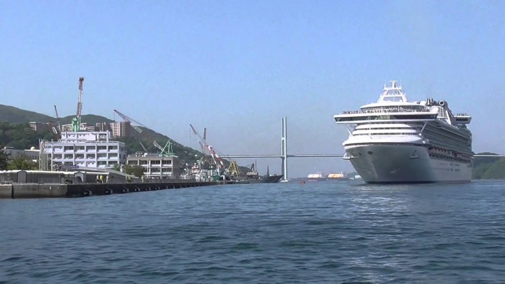 Diamond Princess arrive  in NAGASAKI port JAPAN 5th May 2015 09:49:52