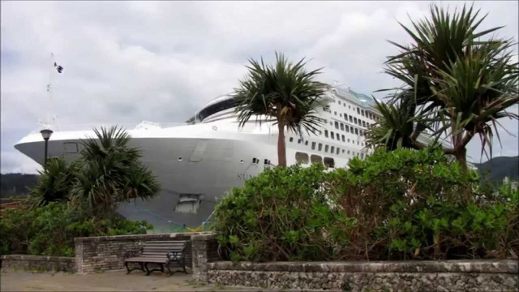 140501 Sun Princess奄美大島・名瀬港Amami oshima Naze port