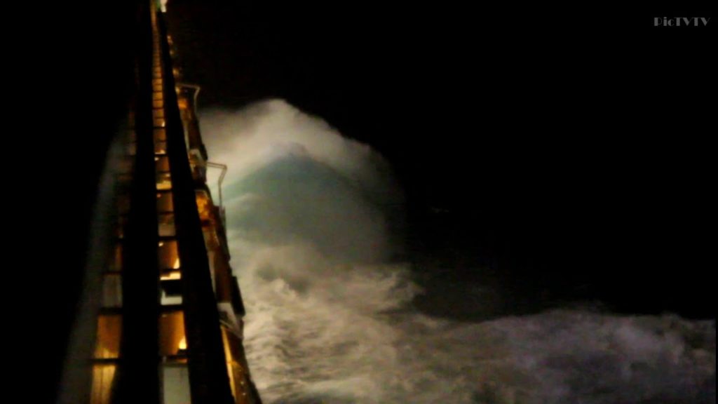 Cruise Ship Costa Fortuna in storm at East China Sea | Big waves