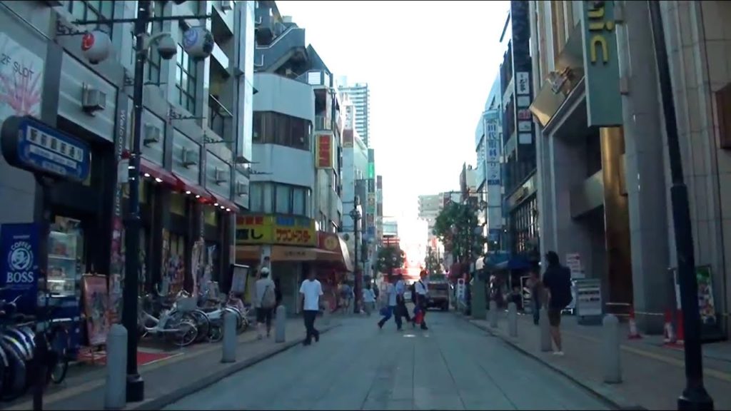 Driving in Japan - Narrow Streets & Residential Areas 1/2