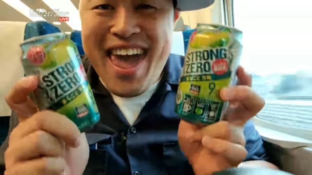 🔴 Drinking Strong Zero on the Shinkansen
