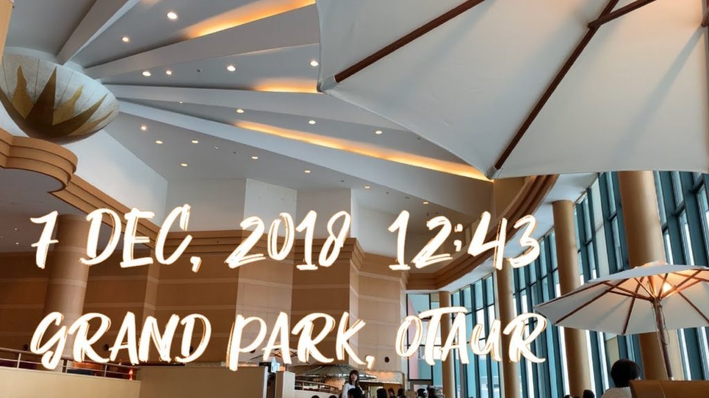 7 Dec,2018 at 12:43, waiting for the bus at GrandPark Otaru