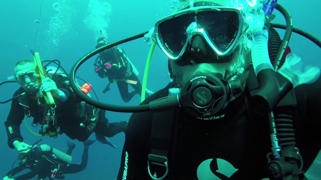 Drift Dive at Kamiyama Island and Naha Jacks in Okinawa, Japan Drift Dive at Kamiyama Island and Naha Jacks in Okinawa, Japan