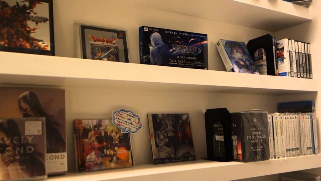 Tour of Square Enix Artnia Store - Shinjuku, Tokyo, Japan