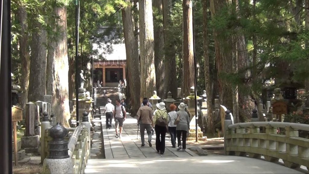 21 Florian auf Tour - Osaka 1.1 - Koya-san