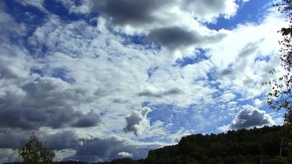 Season's picture of Asahikawa in early fall.