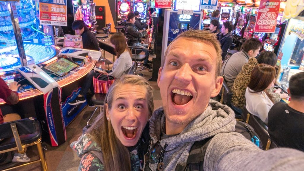 Osaka Japan • Genialer Tag in Osaka • Osaka Castle und Spielehöllen | VLOG #345 Osaka Japan • Genialer Tag in Osaka • Osaka Castle und Spielehöllen | VLOG #345