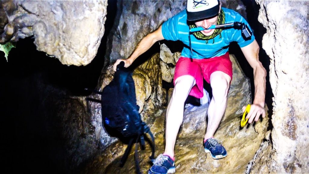 The LARGEST Cave in Japan | Vlog 35