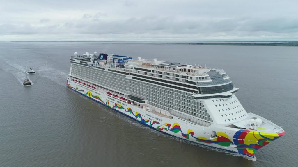 Norwegian Encore Überführung Conveyance Eems Delfzijl  Drohne
