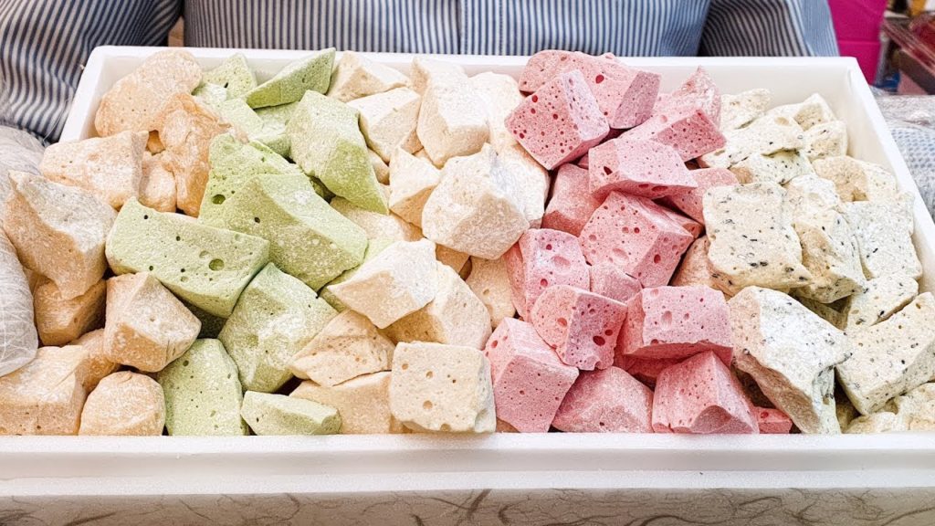 신포시장 무설탕 엿, 엿 가위질 , 땅콩 아이스크림, Delicious Korean candy song, Peanut ice cream, Korean street food 신포시장 무설탕 엿, 엿 가위질 , 땅콩 아이스크림, Delicious Korean candy song, Peanut ice cream, Korean street food