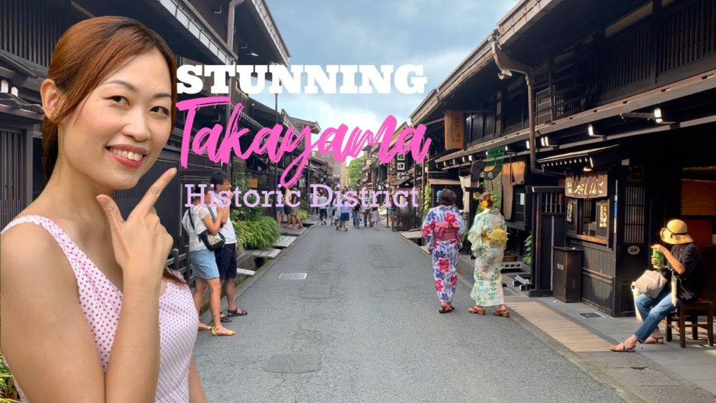 Japan must see places. Discover Takayama in Gifu Prefecture. Things to do in Sanmachi Old Town.