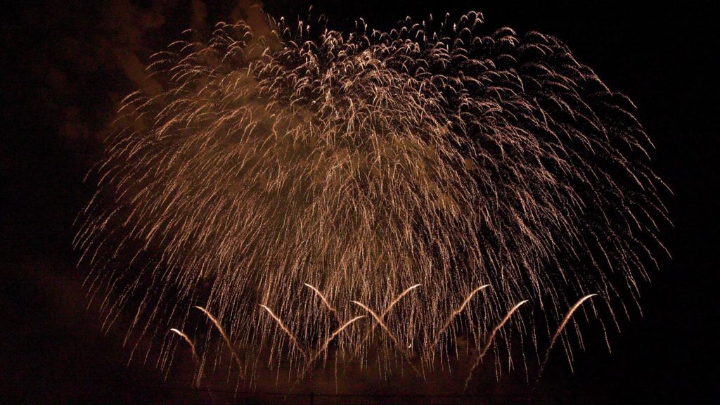 EOS C200 Test Footage Omagari Fireworks, Akita, Japan [4K60p]