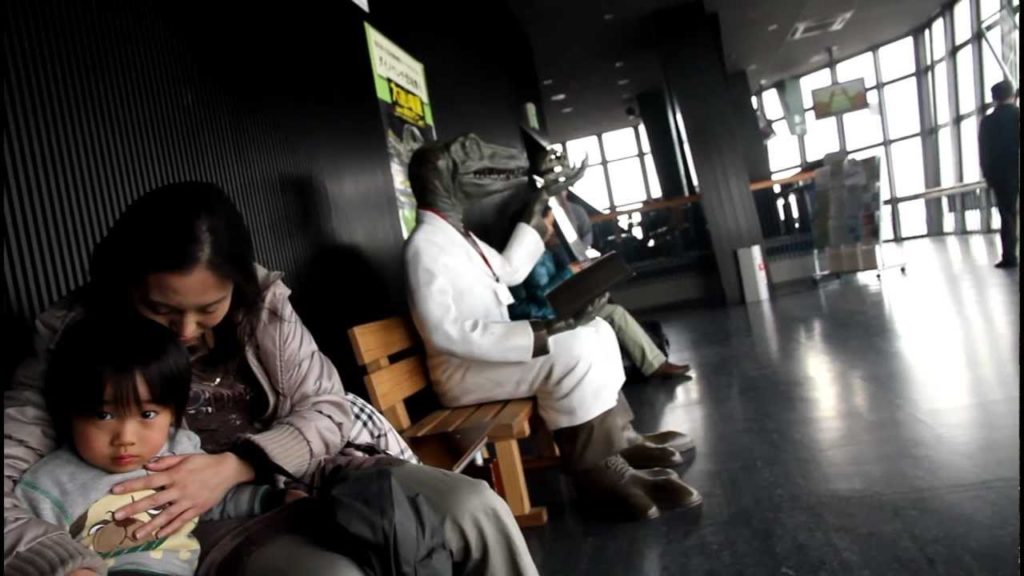 JAPAN TOKYO TOWER EARTHQUAKE EXPERIENCE MARCH 11, 2011