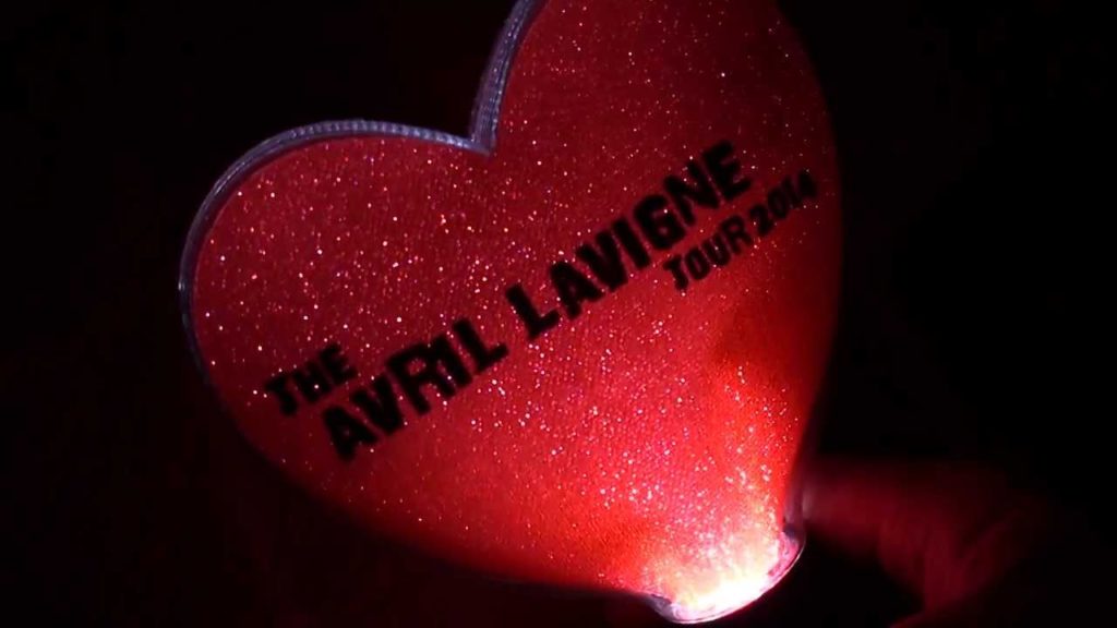 Avril Lavigne illuminate merchandise 2014 Japan Tour - アヴリル・ラヴィーン　ライブグッズ