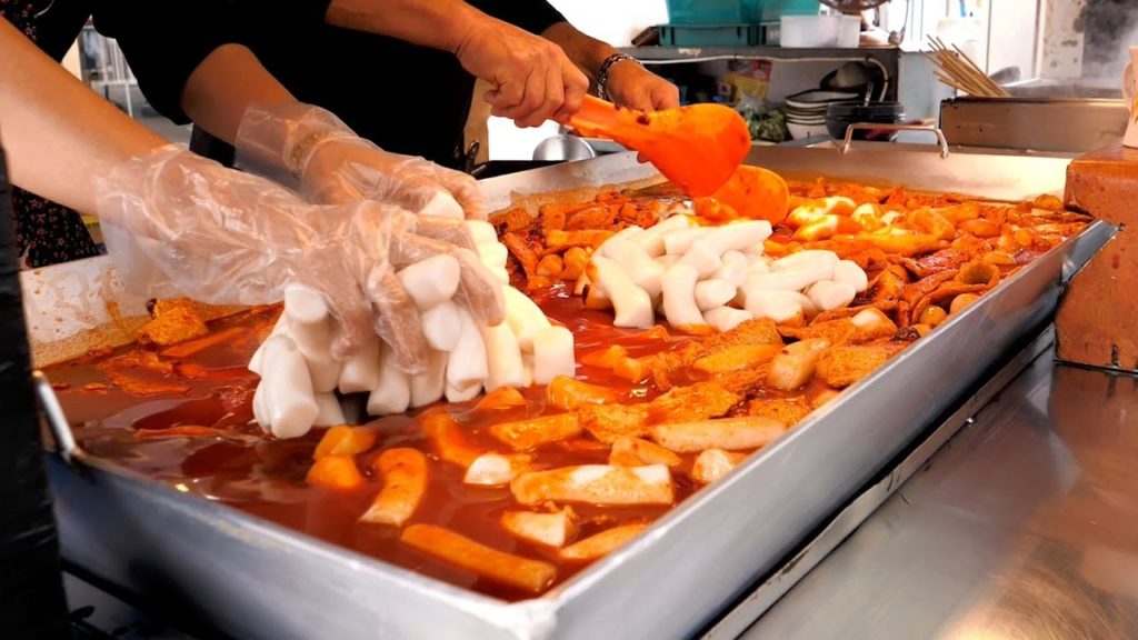Giant Iron plate Tteokbokki - Korean street food