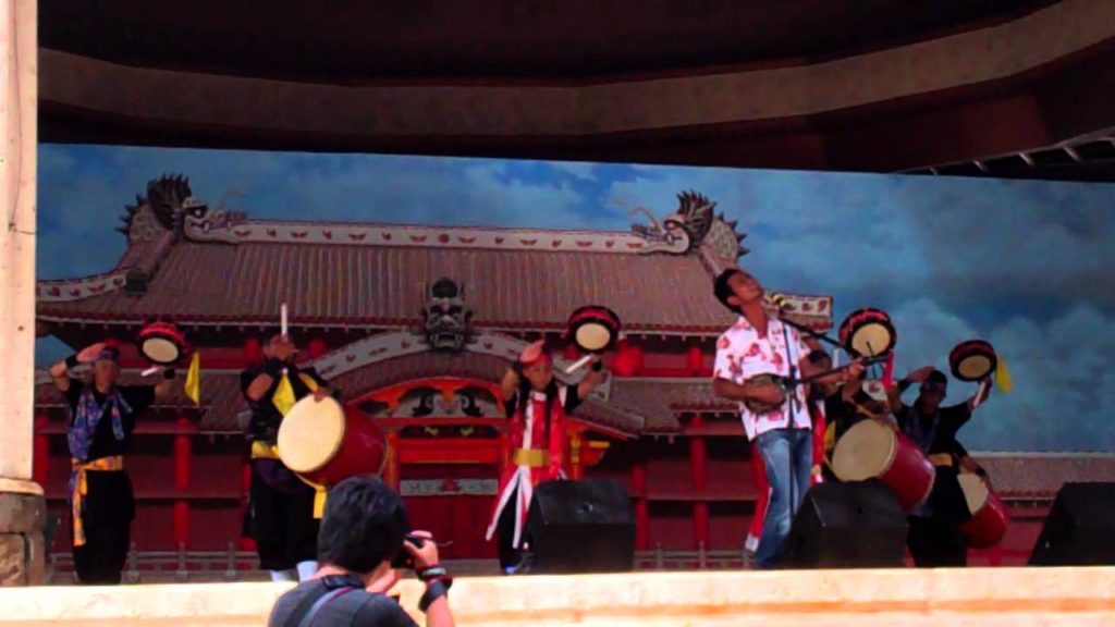 Suguru Ikeda & Naha Daiko at the HUOA's 30th Annual Festival in Waikiki
