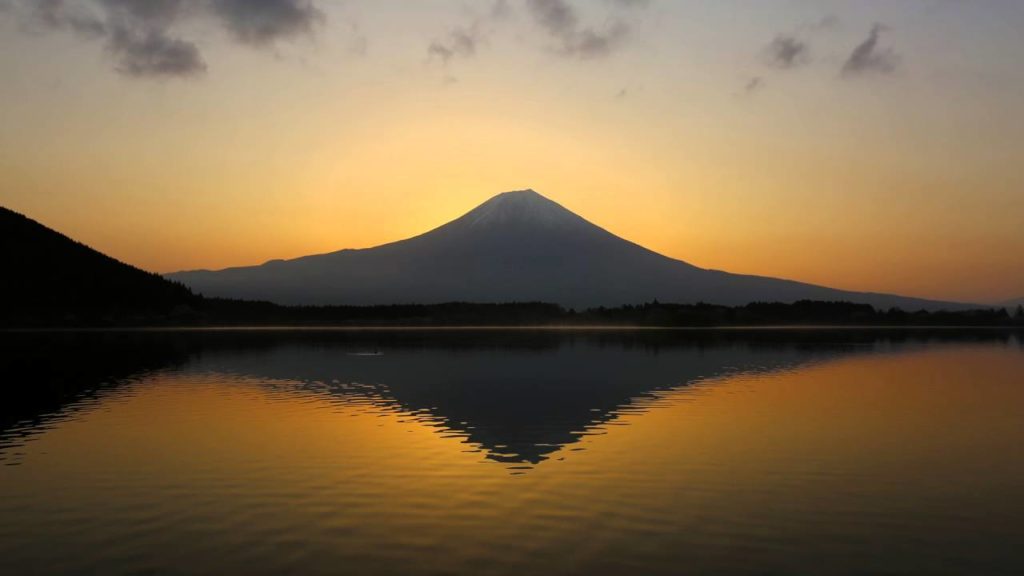 Japan 1 Minute Travel Mt.Fuji Lake Tanuki-ko